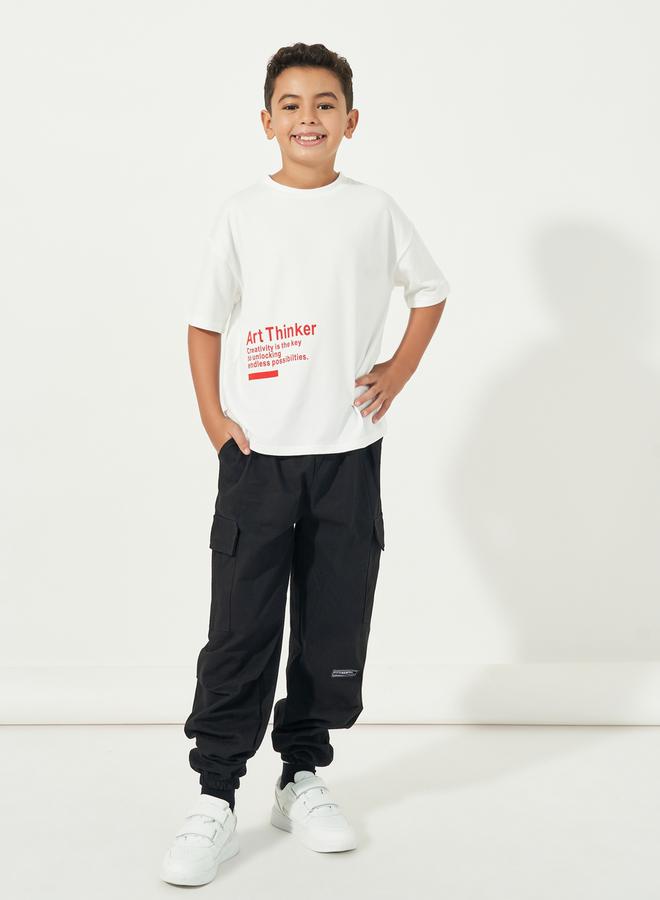 ستايلي تيشيرت فضفاض بطبعة كتابة وياقة دائرية - Image 2